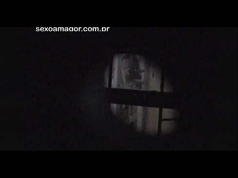 ❤️ Blondie, içi boş kərpiclərin arxasında gizlənmiş bir məhəllə voyeur tərəfindən gizli şəkildə videoya çəkilir ️ Sərt porno bizdə az.fashiontee.top ﹏